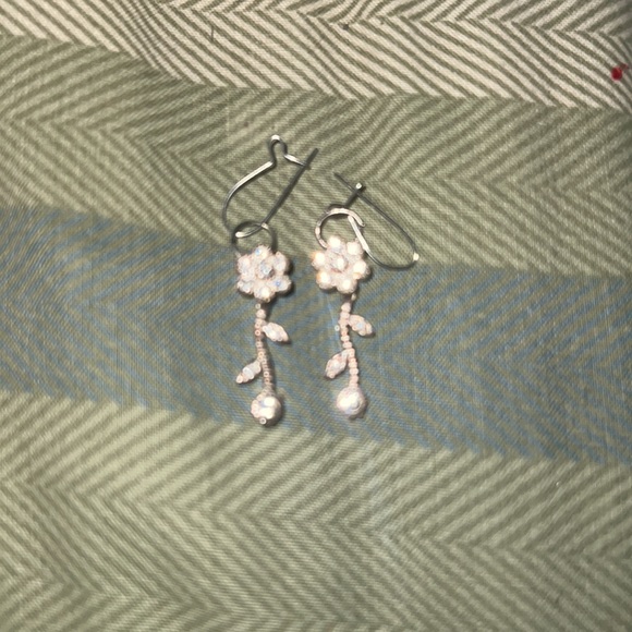Earring - Picture 2 of 2